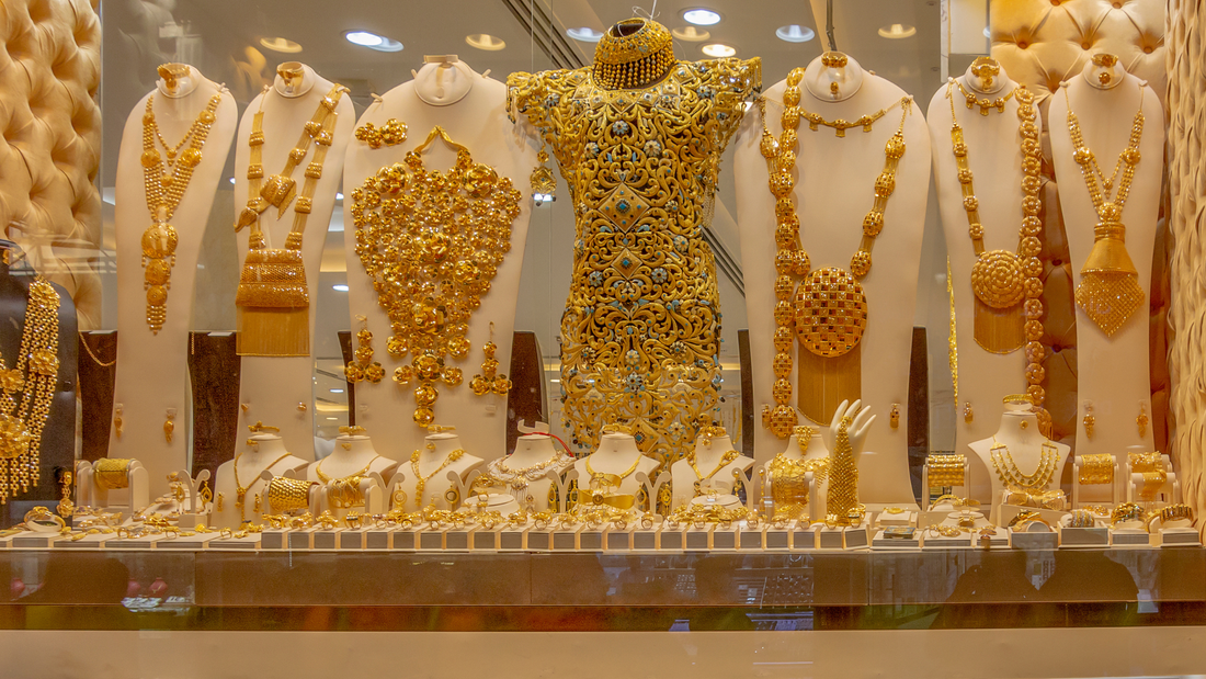 gold jewelllery